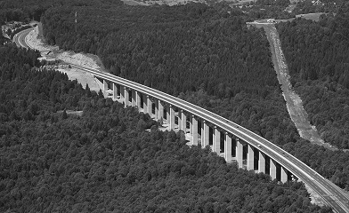 100 Mostova, vijadukata, tunela